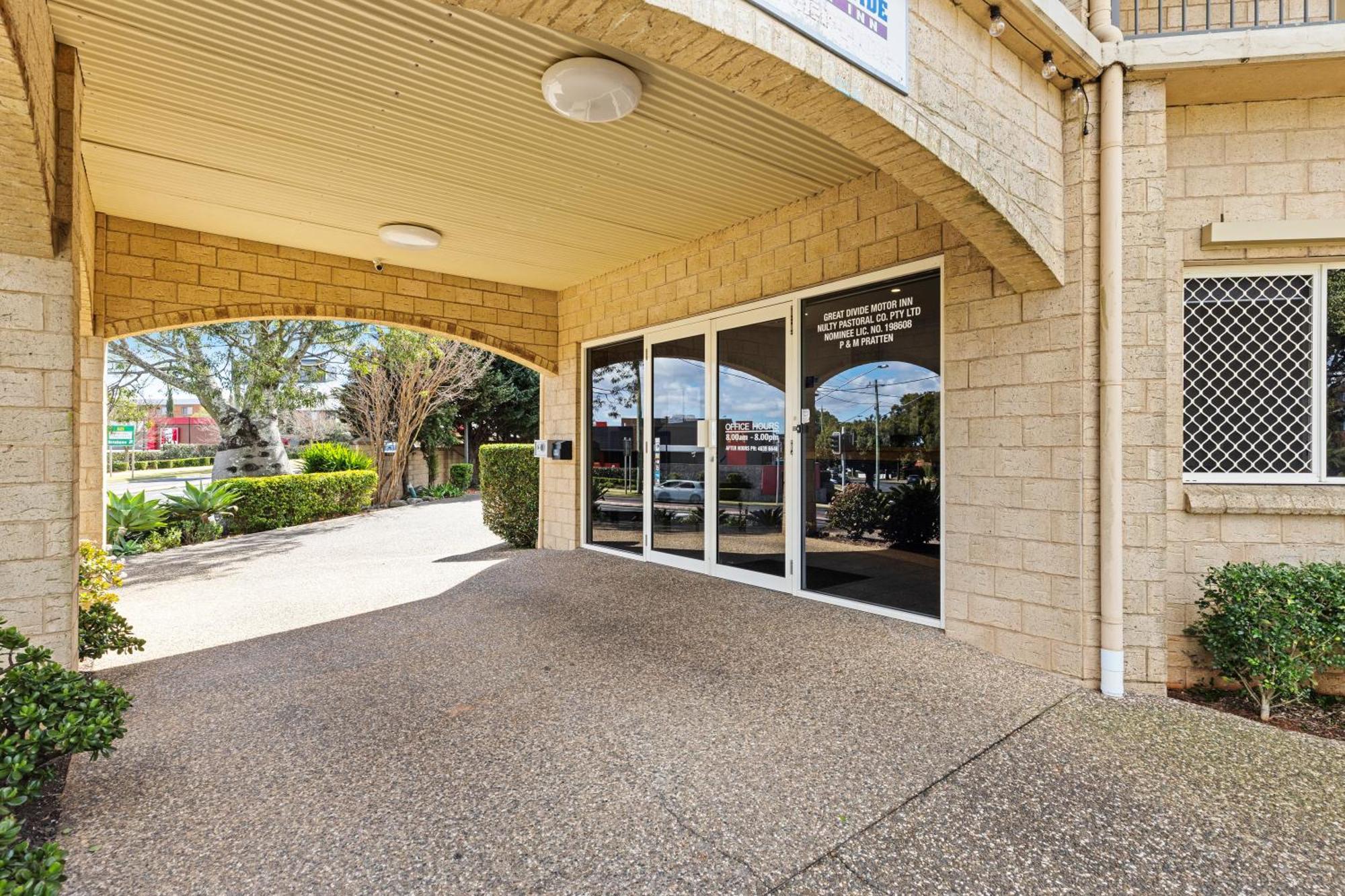 Great Divide Motor Inn Toowoomba Kültér fotó