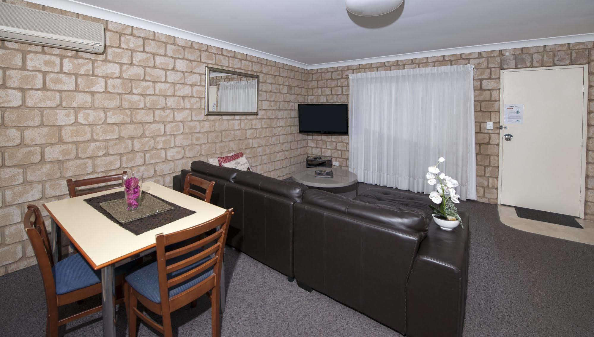 Great Divide Motor Inn Toowoomba Kültér fotó